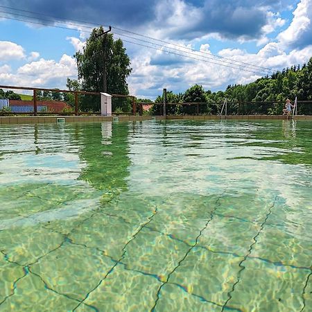 Vila Camphouse Chvalšiny Exteriér fotografie