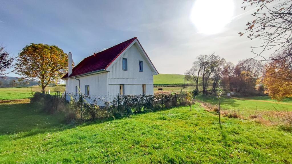 Vila Camphouse Chvalšiny Exteriér fotografie