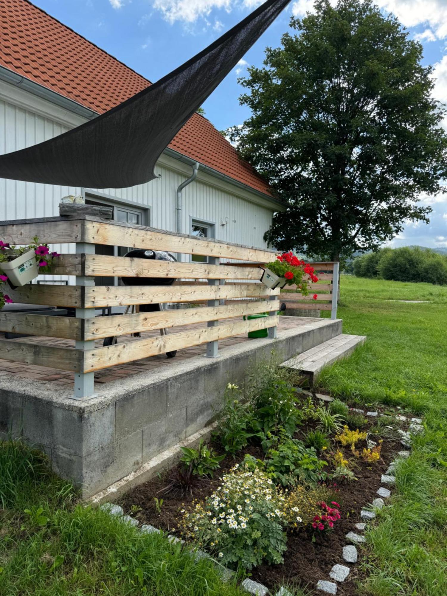 Vila Camphouse Chvalšiny Exteriér fotografie